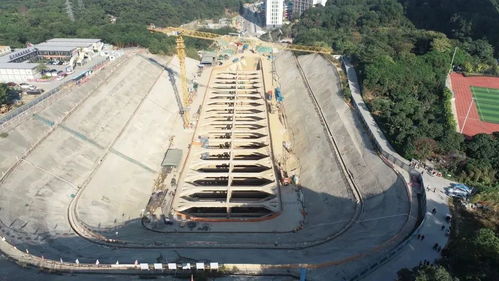 深圳某道路通車延期，市民關切進度，市政部門回應工程進展